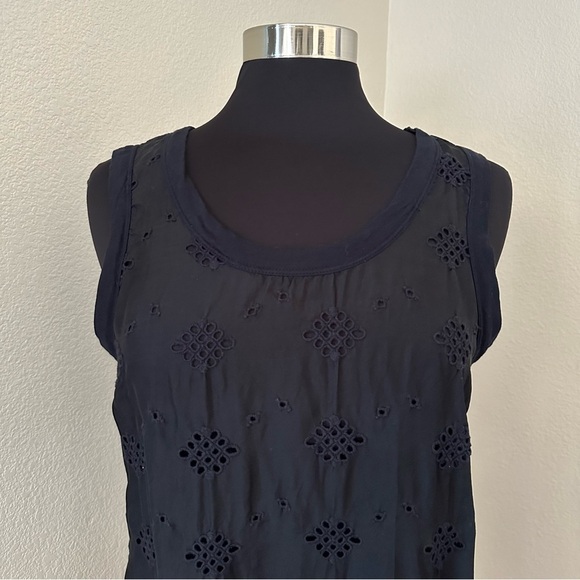 Johnny Was Black Silk Eyelet Sleeveless Embroidery Tank Top Blouse Size S - Picture 3 of 11